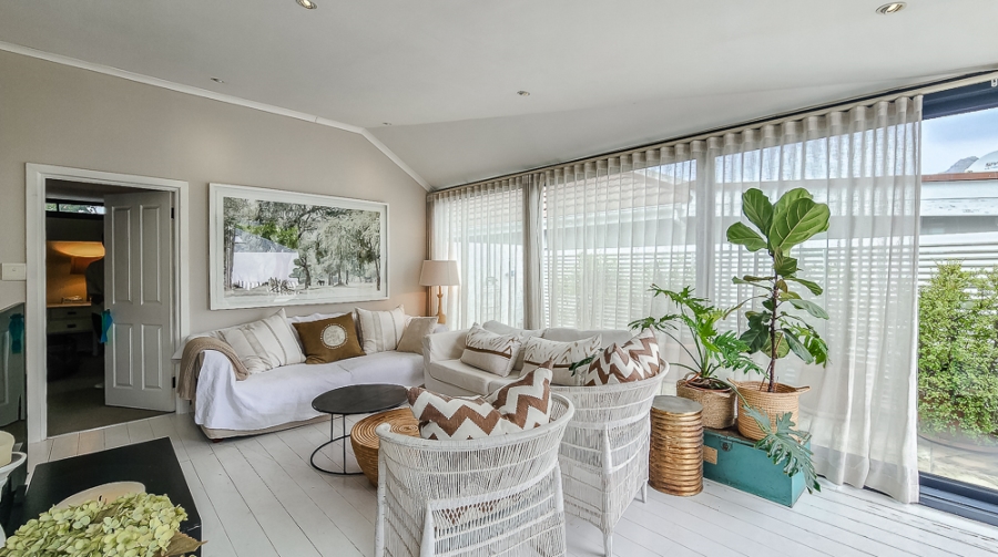 3 Bedroom Property for Sale in Tamboerskloof Western Cape